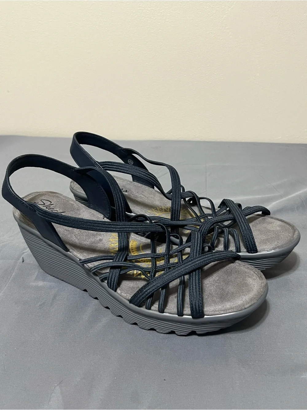 Skechers Strappy Sandals Womens US Size 10 Blue Gray Wedge Memory Foam Open Toe